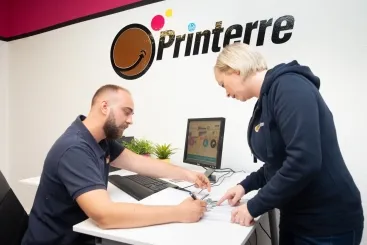 Distribution de matériel informatique reconditionné aux entreprises et organismes publics